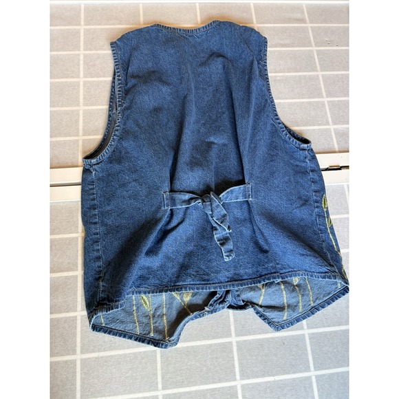 Vintage Denim Vest Womens Sz M Floral Embroidered V Neck Retro Cottage Boho 90s - Picture 4 of 5